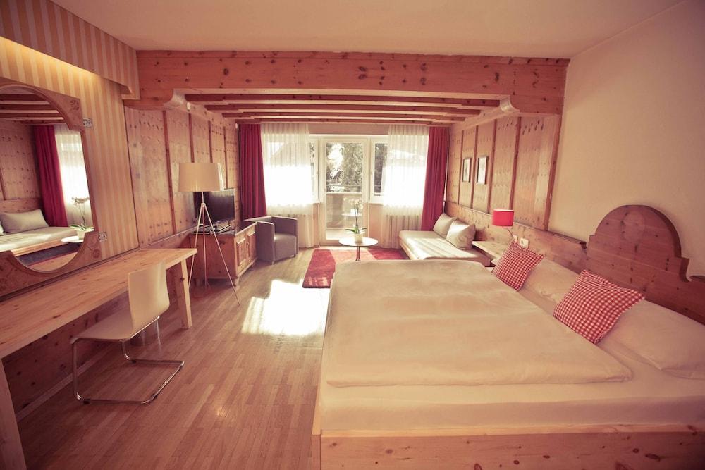 Q! Hotel Maria Theresia Kitzbuhel Luaran gambar